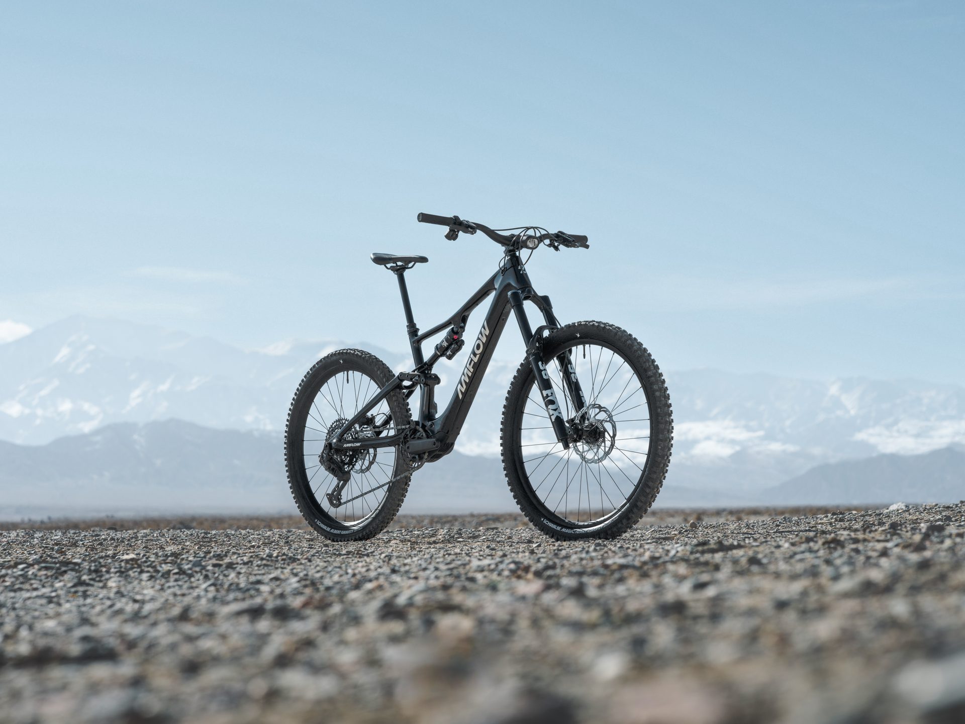 AMFLOW 2026 negra e-MTB de enduro carbono